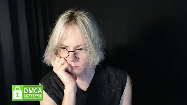 Keytaro online show from 06/24/26, 08:57