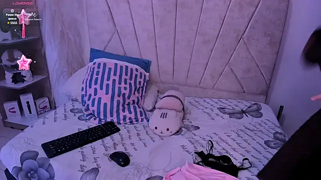 Kaela18 online show from 12/06/24, 01:11