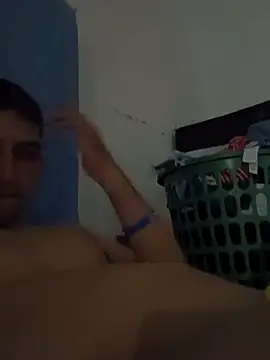 Snapshot of Jey699 chatting on 02/21/25, 04:40 Jey699 online show from 02/21/25, 04:40