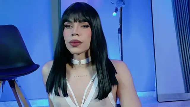 LucyGiraldo online show from 09/27/25, 01:21