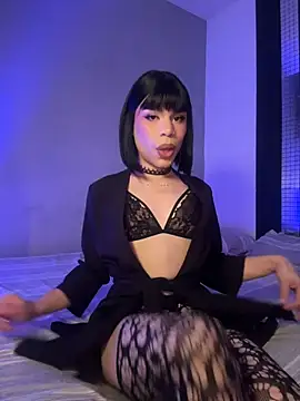 LucyGiraldo online show from 07/02/26, 05:41