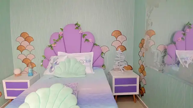 Isa little4u online show from 01/02/25, 09:28