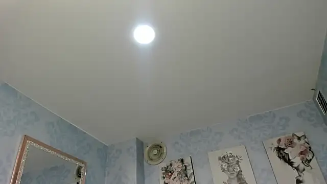 Isa little4u online show from 01/31/25, 06:14