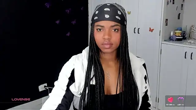 Marce 22 online show from 10/05/25, 09:56