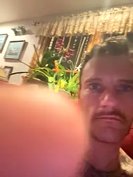 UnCuTupTheBuTT online show from 09/24/25, 09:23