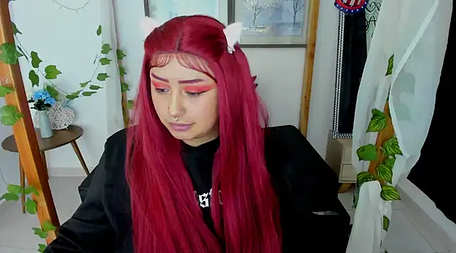 lussyevans24 online show from 01/18/25, 04:59