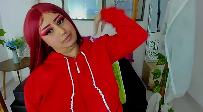 lussyevans24 online show from 02/02/25, 07:20