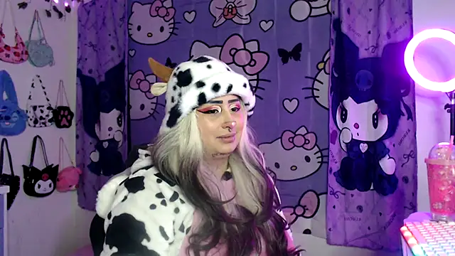 lussyevans24 online show from 09/15/25, 05:40