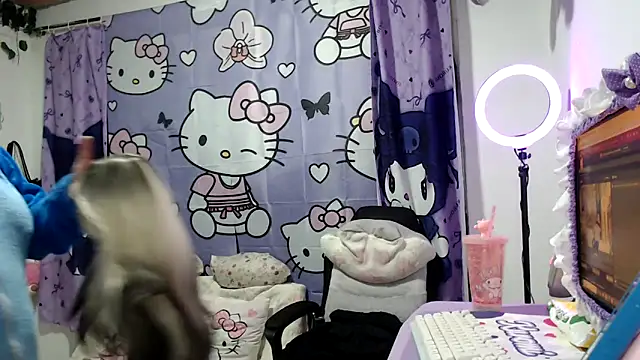 Snapshot of lussyevans24 chatting on 11/28/25, 05:10 lussyevans24 online show from 11/28/25, 05:10