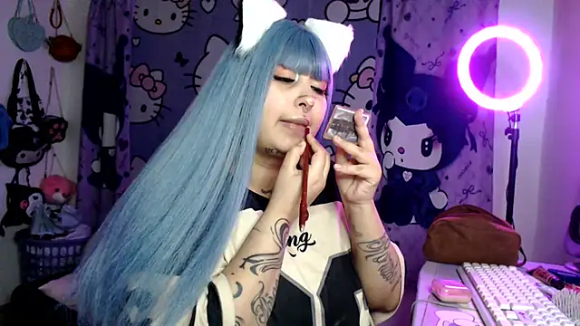 lussyevans24 online show from 06/10/26, 07:07