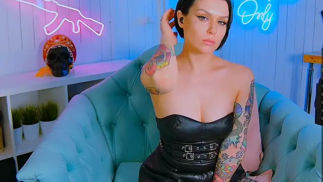 Snapshot of My_toys_pink chatting on 03/15/25, 12:47 My toys pink online show from 03/15/25, 12:47