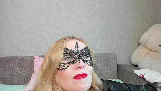 angelica marquise online show from 04/29/26, 09:57