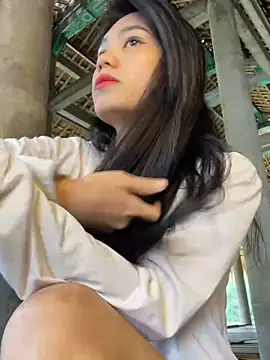 Snapshot of Baby-sexygirl01 chatting on 12/14/25, 03:45 Baby-sexygirl01 online show from 12/14/25, 03:45