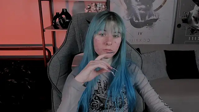 LexiWenford online show from 10/07/25, 02:53