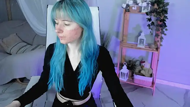 LexiWenford online show from 10/16/25, 02:34