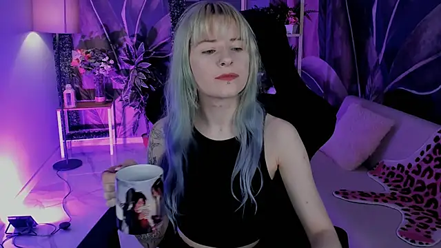 LexiWenford online show from 11/20/25, 03:07