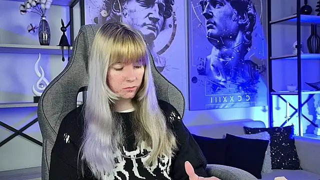 LexiWenford online show from 05/27/26, 02:52