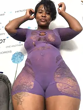 DiamondGoddes online show from 02/13/25, 07:03