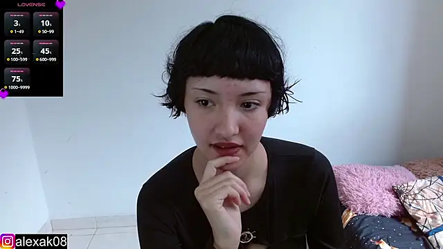 alexaa08 online show from 02/15/25, 04:56