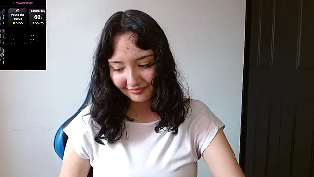 alexaa08 online show from 06/26/26, 04:00