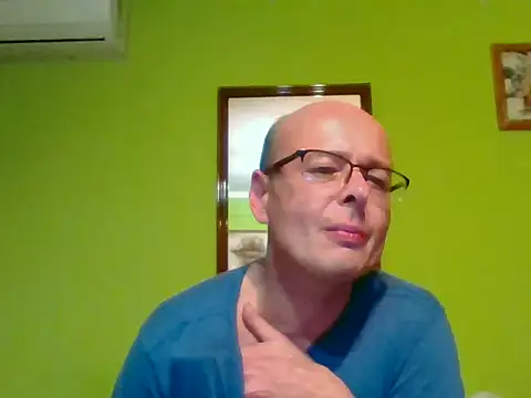 Snapshot of Tiger202441 chatting on 09/13/25, 08:08 Tiger202441 online show from 09/13/25, 08:08