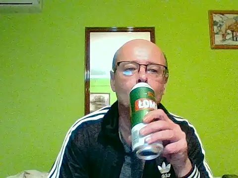 Snapshot of Tiger202441 chatting on 09/16/25, 09:38 Tiger202441 online show from 09/16/25, 09:38