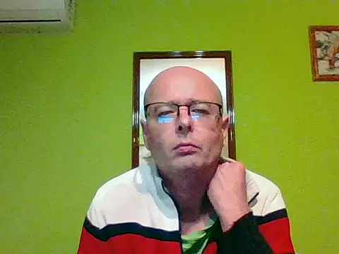 Snapshot of Tiger202441 chatting on 09/30/25, 09:53 Tiger202441 online show from 09/30/25, 09:53