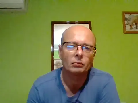 Snapshot of Tiger202441 chatting on 10/13/25, 11:27 Tiger202441 online show from 10/13/25, 11:27