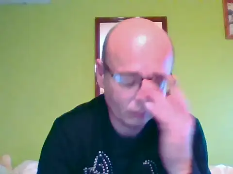 Snapshot of Tiger202441 chatting on 11/01/25, 08:55 Tiger202441 online show from 11/01/25, 08:55