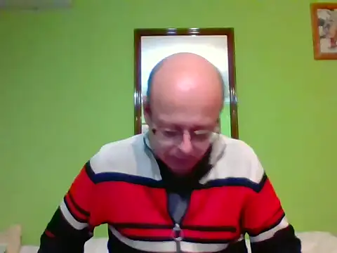 Snapshot of Tiger202441 chatting on 11/05/25, 09:26 Tiger202441 online show from 11/05/25, 09:26