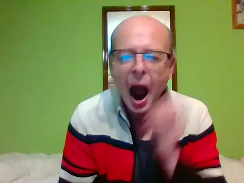 Snapshot of Tiger202441 chatting on 11/18/25, 10:25 Tiger202441 online show from 11/18/25, 10:25