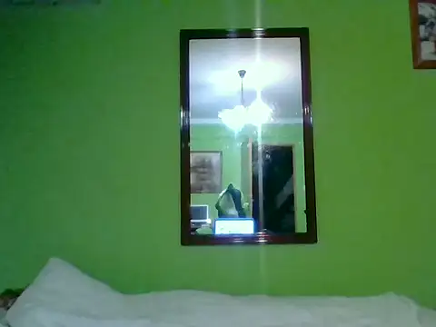 Snapshot of Tiger202441 chatting on 12/15/25, 10:36 Tiger202441 online show from 12/15/25, 10:36