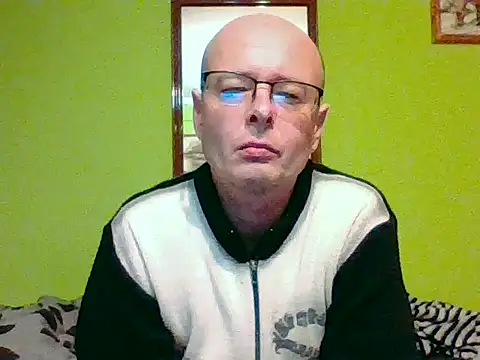 Tiger202441 online show from 12/22/25, 06:05
