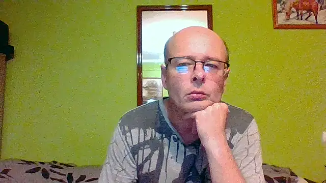 Snapshot of Tiger202441 chatting on 06/28/26, 08:37 Tiger202441 online show from 06/28/26, 08:37