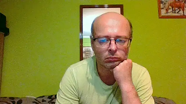 Snapshot of Tiger202441 chatting on 07/11/26, 08:33 Tiger202441 online show from 07/11/26, 08:33