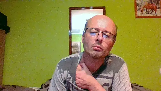 Snapshot of Tiger202441 chatting on 07/12/26, 07:27 Tiger202441 online show from 07/12/26, 07:27