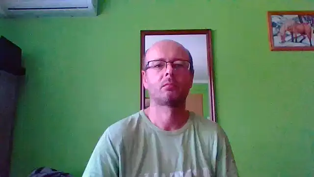 Snapshot of Tiger202441 chatting on 07/17/26, 09:16 Tiger202441 online show from 07/17/26, 09:16