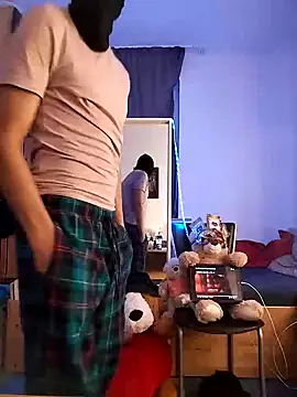 Dennis 2024 online show from 01/13/25, 08:26