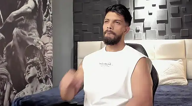 DannSaenz online show from 01/12/25, 11:04