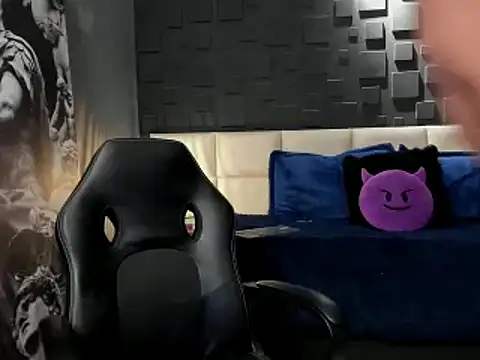 DannSaenz online show from 01/22/25, 12:17