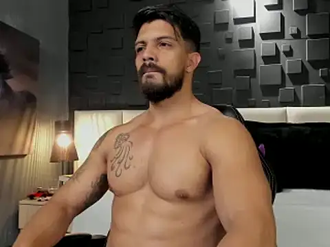 DannSaenz online show from 02/02/25, 07:14
