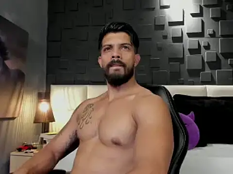 DannSaenz online show from 02/02/25, 11:42