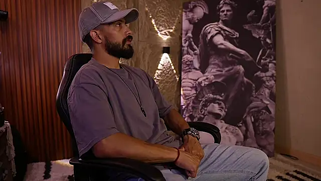DannSaenz online show from 07/28/26, 02:13