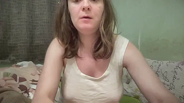 Diamond Tyler online show from 02/06/25, 04:47