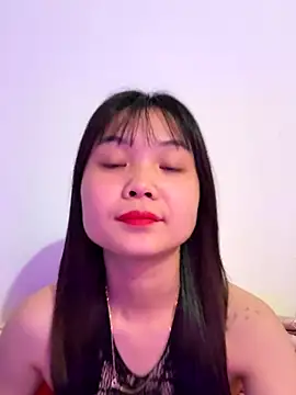 Maeve2k5 online show from 11/08/25, 12:55