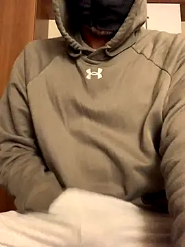 Snapshot of Eggsyapel chatting on 10/22/25, 04:57 Eggsyapel online show from 10/22/25, 04:57