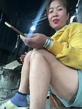 Linaannn online show from 01/29/25, 01:05