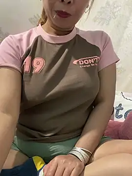 Linaannn online show from 02/07/25, 12:39