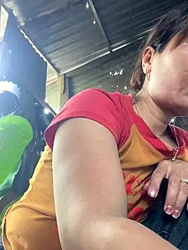 Linaannn online show from 09/16/25, 03:18