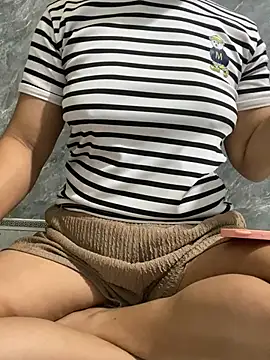 Linaannn online show from 05/19/26, 11:33